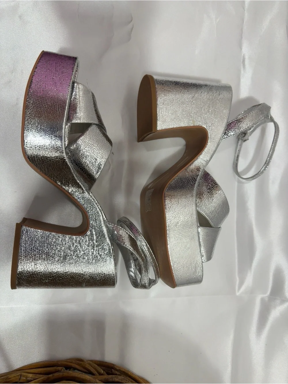 Dolce Vita WESSI  Silver Cracked  Metallic Stella Heel | Block Chunky Platform